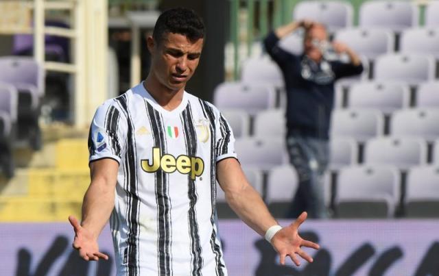 cristiano-ronaldo-complain-800x504.jpg